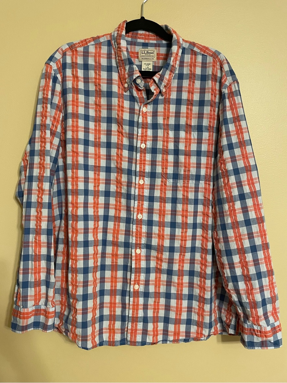 LL Bean Button Up Red white blue long Sleeve Collared Searsucker Shirt Mens Larg